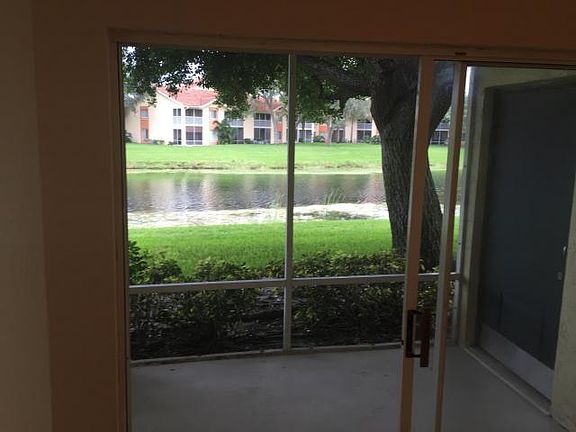 5th image of 5102 Glenmoor Dr