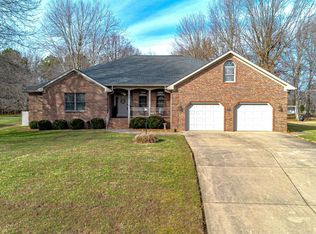 245 Stonecreek Pl, Paducah, KY 42003