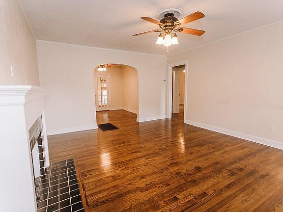 5th image of 1205 SW 31st St