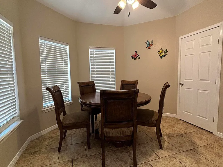 11837 Jim Ryan Ln — Photo 2