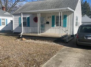 2836 S 4th St, Southern View, IL 62703