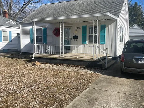 2836 S 4th St, Southern View, IL 62703