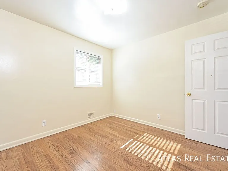 4529 E Yale Ave — Photo 7