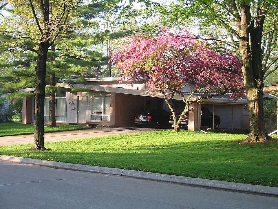 2nd image of 29553 Rock Creek Dr