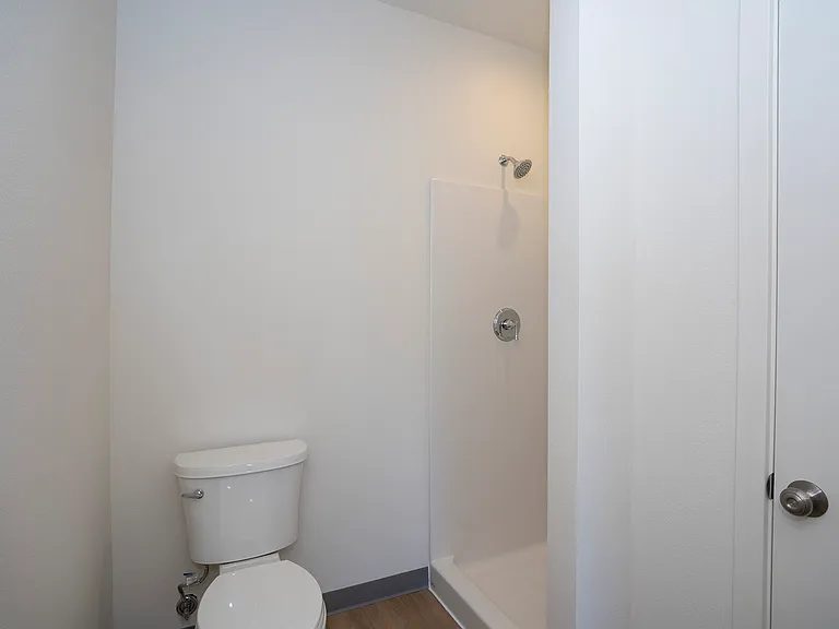 4873 S 48th St #D-2 — Photo 8