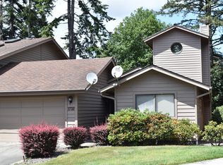 1732 Arch Ln, Brookings, OR 97415