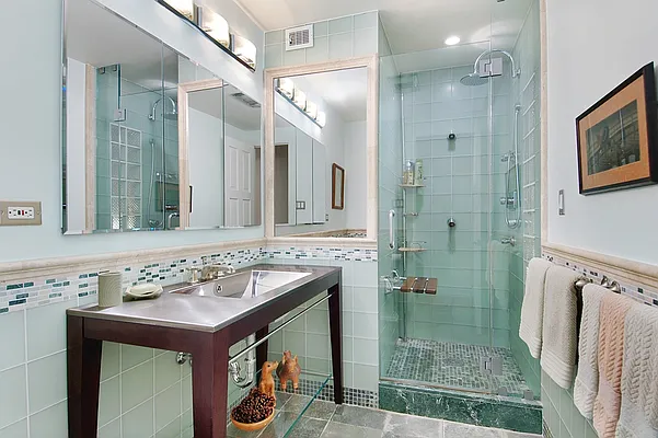 Sold by Corcoran | media 13