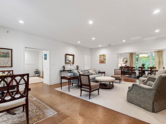 2nd image of 100 Edenburgh Rd Unit 201