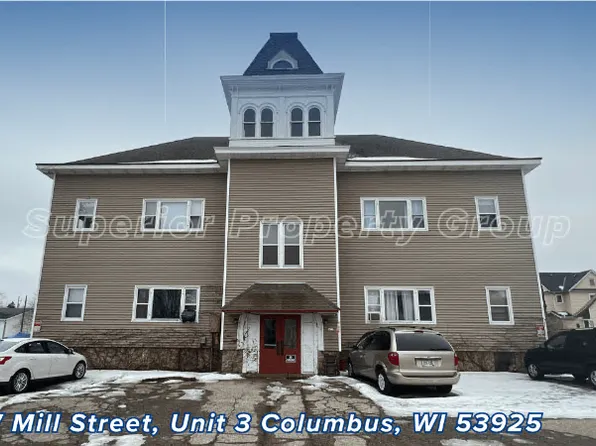 437 W Mill St Unit 3, Columbus, WI 53925