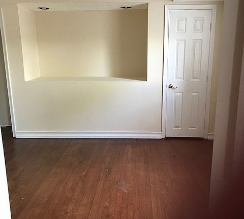 4th image of 49 S Clinton St APT B11