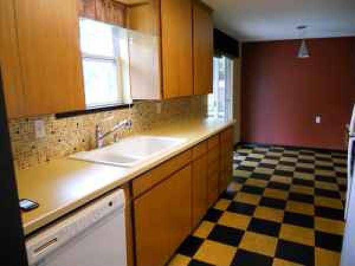 2nd image of 251 S 171st St
