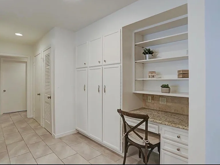 3708 Bellaire Blvd — Photo 8
