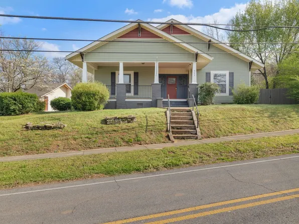 521 Brownsferry St, Athens, AL 35611