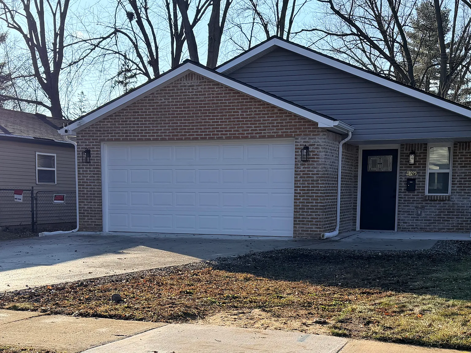 3 bed, 1350 sqft, $2,000 — Photo 1