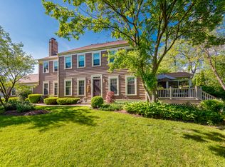 1579 Stonebridge Trl, Wheaton, IL 60189