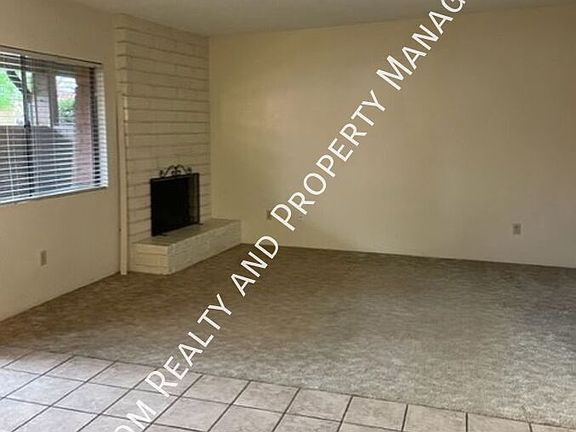 5th image of 7209 Quailwood Dr APT B