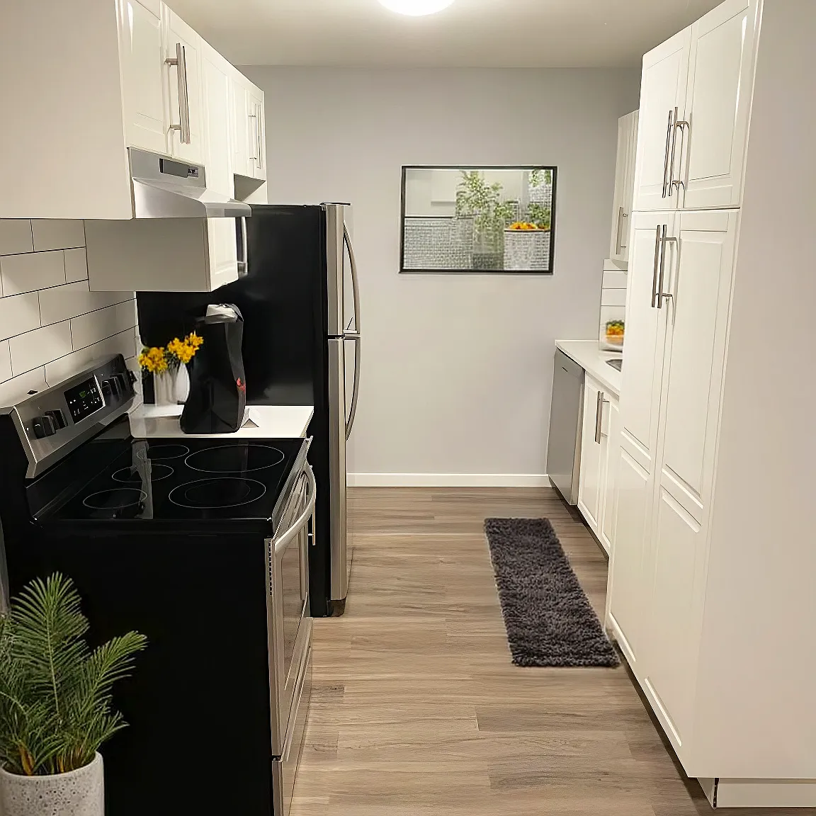 Centennial Apartments — Photo 4