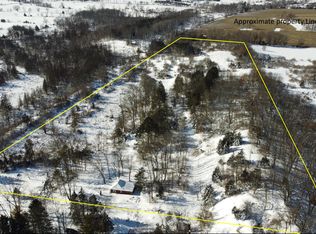 17590 W Austin Rd, Manchester, MI 48158