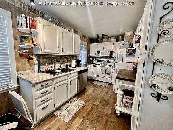 5th image of this home