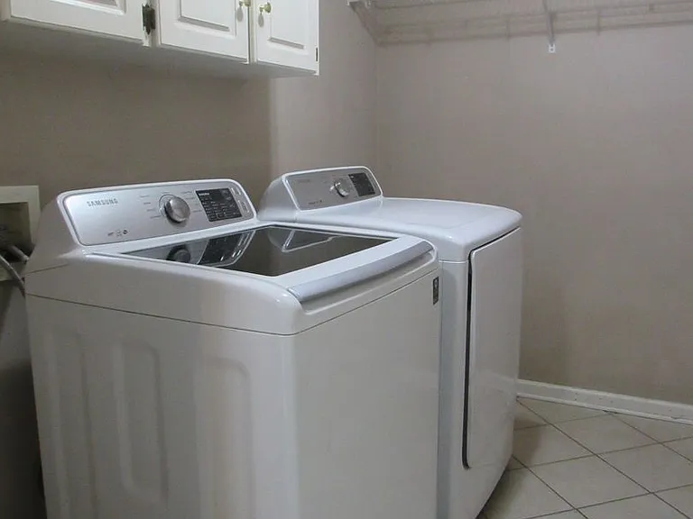 16 Emerald Cir — Photo 31