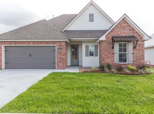 115 Bennington Ln, Youngsville, LA 70592
