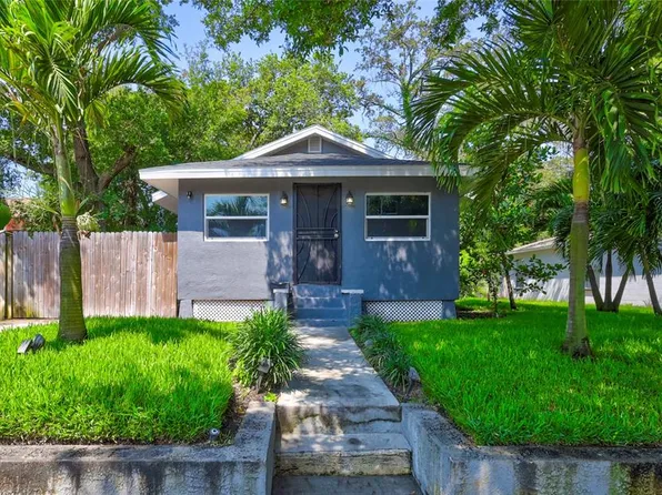 1327 14th St S, Saint Petersburg, FL 33705