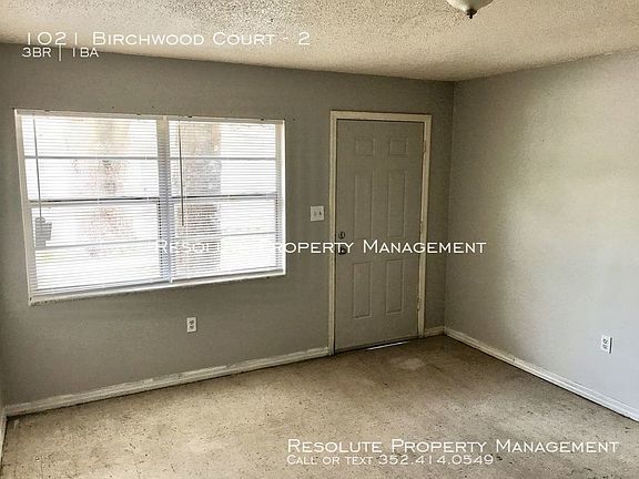4th image of 1021 Birchwood Ct #2