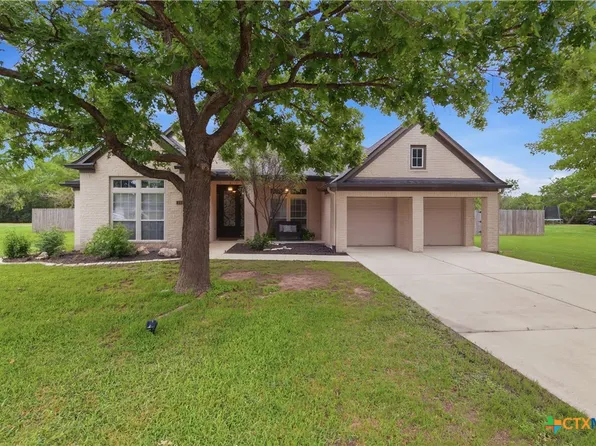 113 Las Brisas Blvd, Seguin, TX 78155