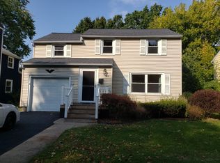 44 Stanford Rd W, Rochester, NY 14620