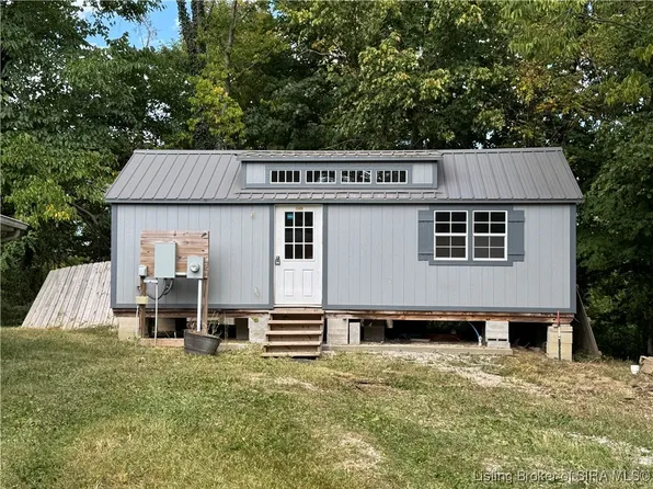 282 W Old state road 62, Leavenworth, IN 47137