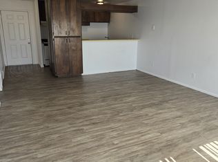 3341-3341 W Campus Ave, Visalia, CA 93277