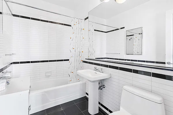 Sold by Compass | media 7