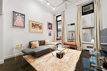 Rented by Isaacs Ganz Real Estate