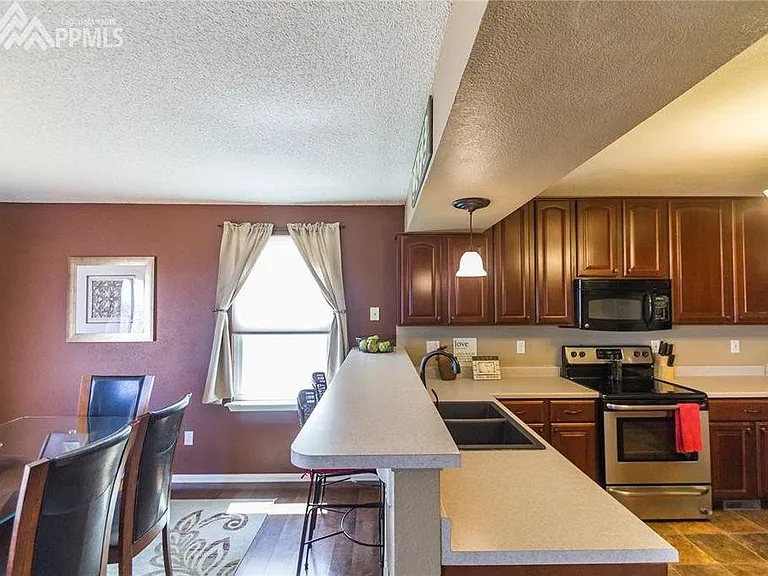 5095 Prairie Grass Ln — Photo 14