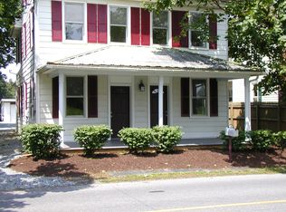 584 Auction Rd, Manheim, PA 17545