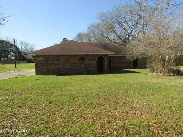 1004 S Main St, Breaux Bridge, LA 70517