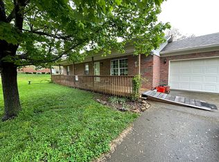 8918 Newberry Rd, Sellersburg, IN 47172