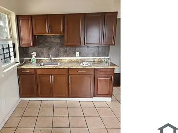 167 Lee Ave Unit 2, Bridgeport, CT 06605