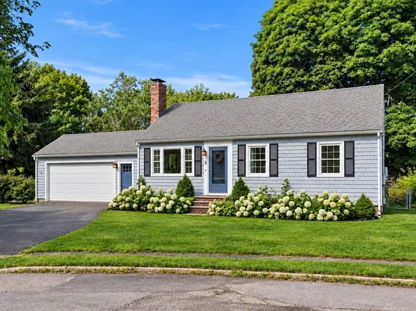 25 Chipman Rd, Beverly, MA 01915