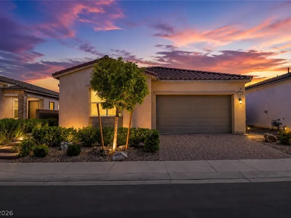 9028 Skye Treeline St, Las Vegas, NV 89166