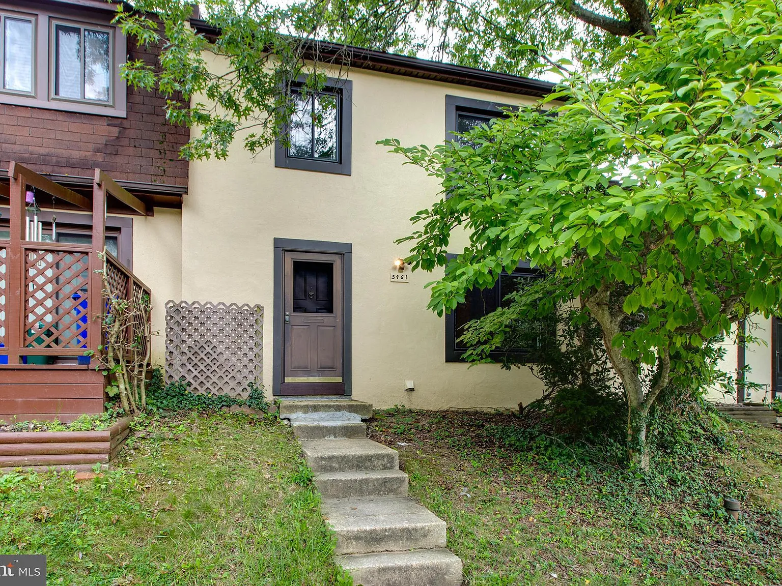 3 bed, 2.5 bath, 1632 sqft, $2,700 — Photo 2