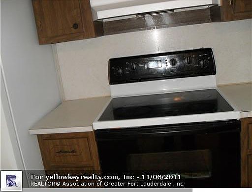 2nd image of 2436 SW 42nd Ave APT 2E