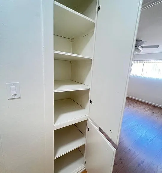 1815 N. Serrano Avenue, — Photo 10