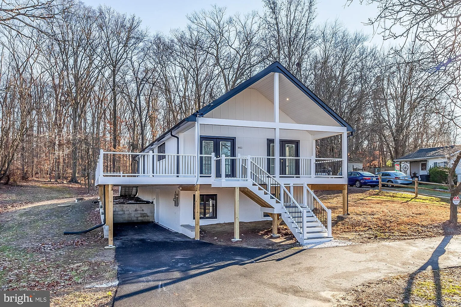 1611 Shirley Ave photo 1