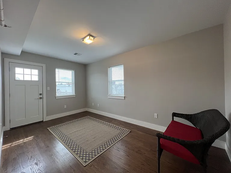 112 Broadway #3 — Photo 7