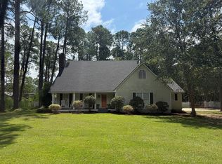125 Pine Needle Rd, Fitzgerald, GA 31750