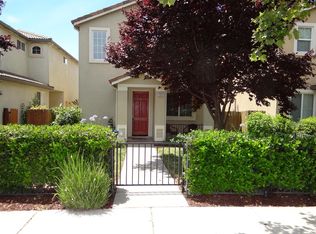2900 Mojave Dr, West Sacramento, CA 95691