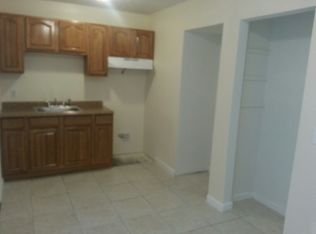 1405 College Park Ln APT A, Tampa, FL 33612