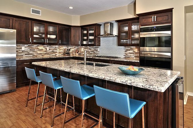 Delightful Gourmet Kitchen