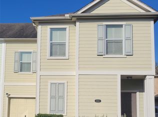 4514 Plum Creek Forest Ln, Houston, TX 77087